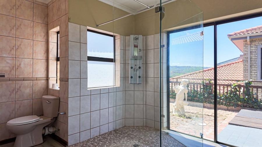 5 Bedroom Property for Sale in Hersham Western Cape